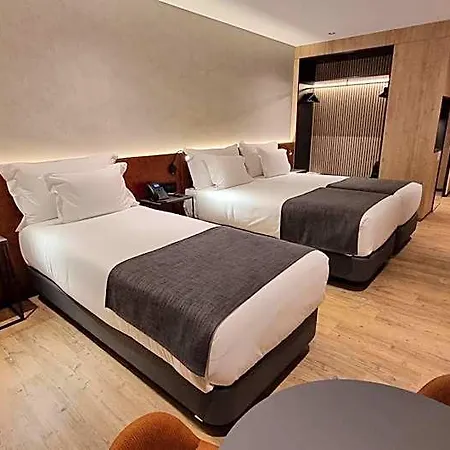 Hotel Principe Avila 4*